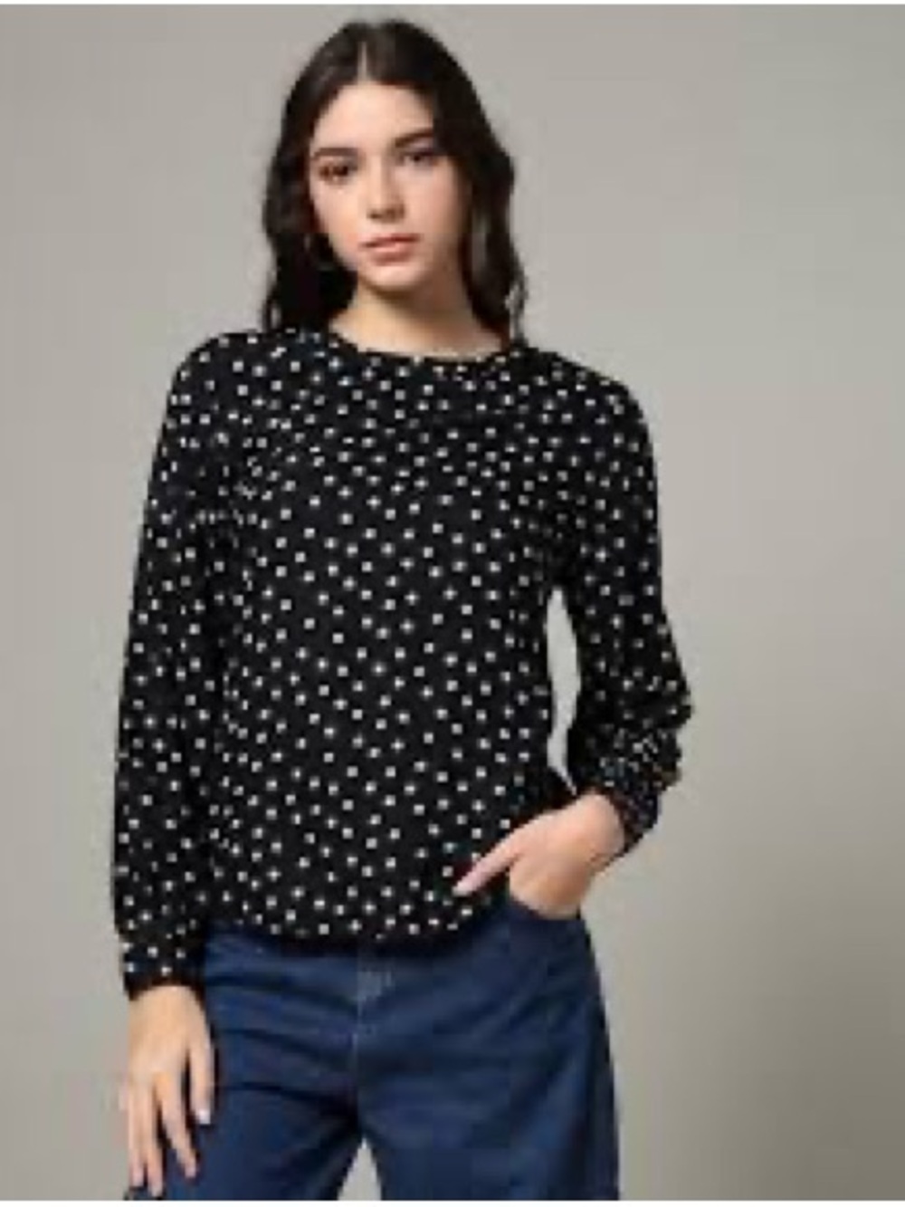 ♠️5/$25♠️Black Polka Dot Long Sleeve Blouse
